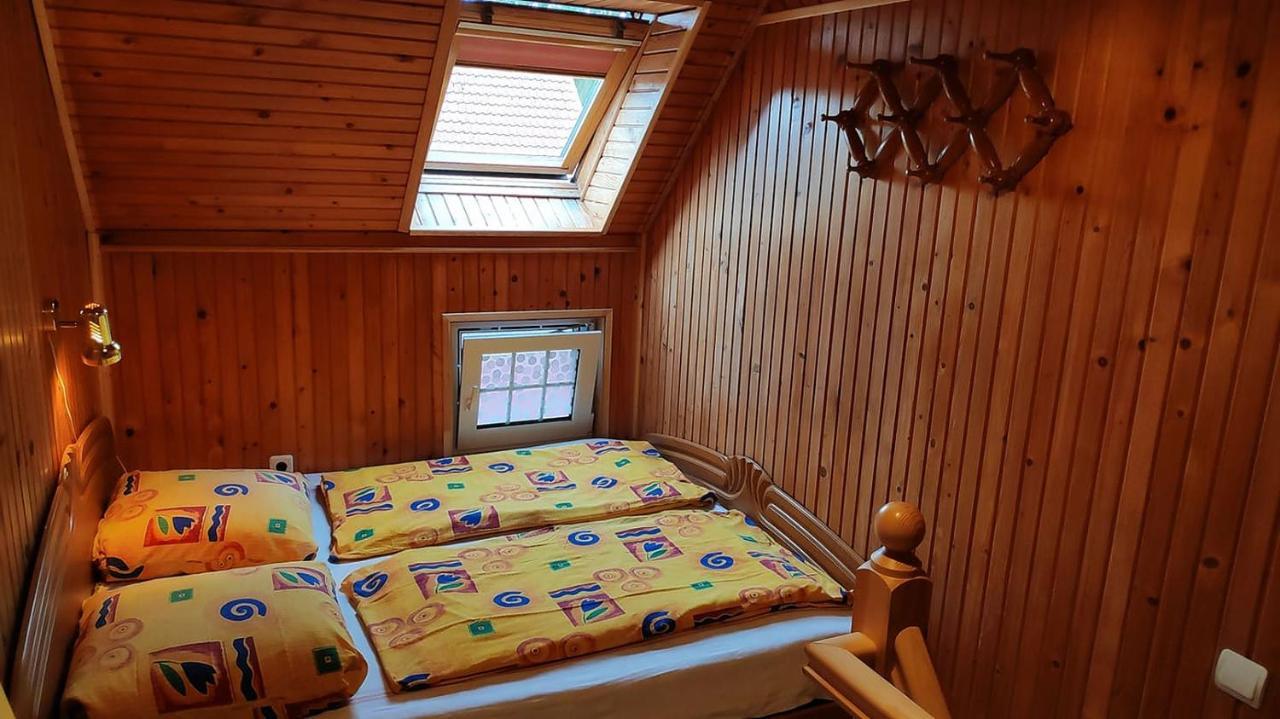 Guesthouse "Nakvyne Pas Zveja" Nagliu Street Nida Kültér fotó