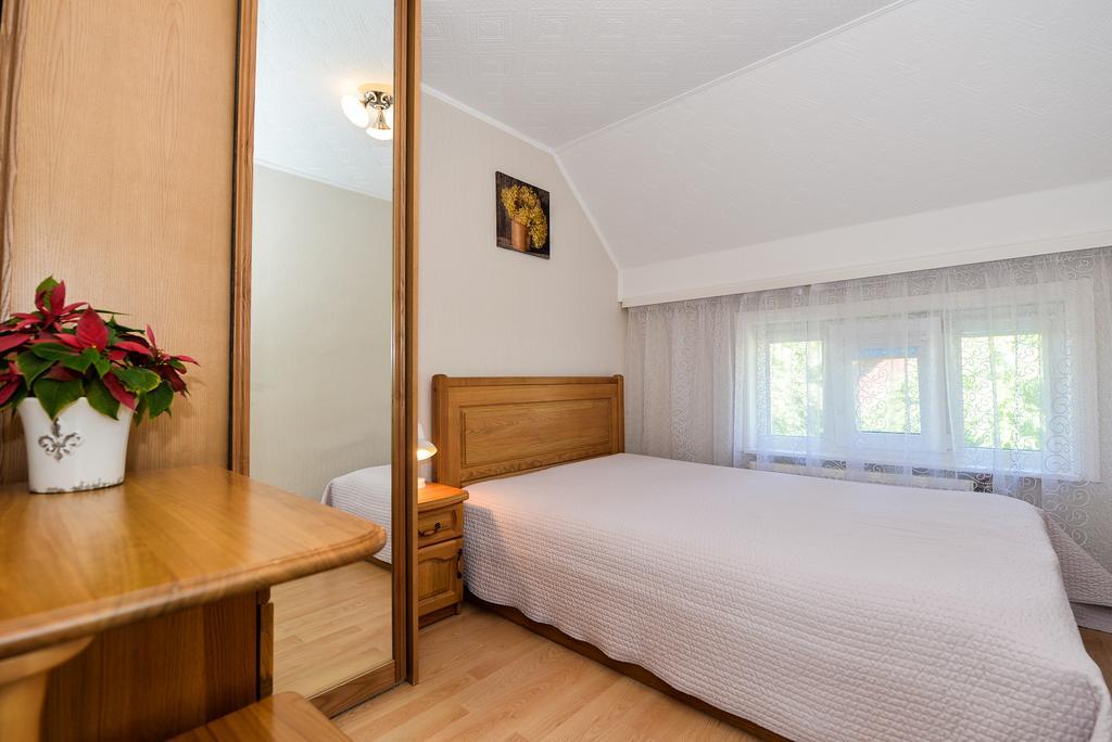 Guesthouse "Nakvyne Pas Zveja" Nagliu Street Nida Kültér fotó